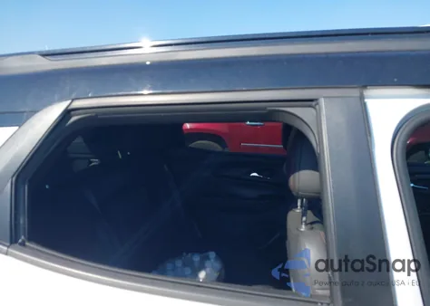 2021 Chevrolet Trailblazer Fwd Rs z USA, uszkodzony, nr VIN KL79MTSL5MB018022